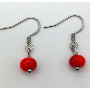 Boucle d'oreilles aux perles de verre rouge