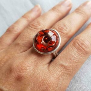 Bague "effluves" en verre rouge